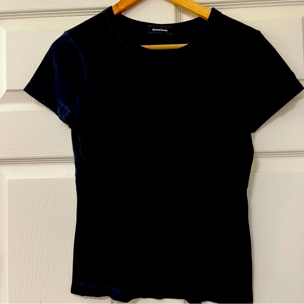 Donna Lewis Black Tee Made in USA